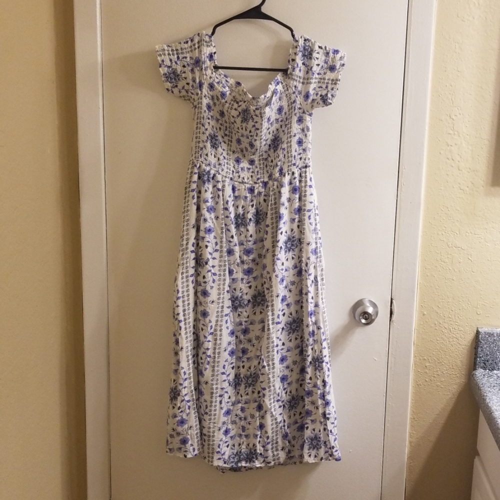 Off the shoulder mid length dress S